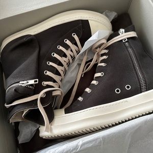 Rick Owens Dark Dust/Dust Milk